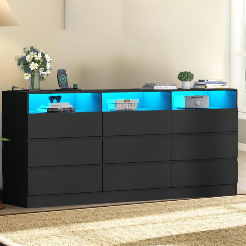 9 Drawer Dresser with Power Outlet T1179