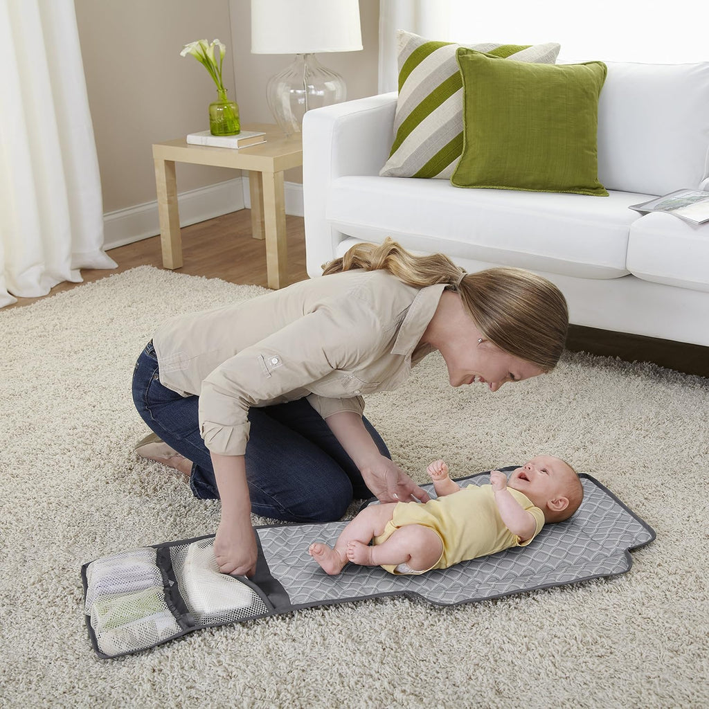 Pack and Play Playard with Portable Changing Station H557037